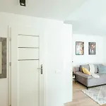 Jana Pawla 55 - Bardzo Wygodne W Centrum Warszawy - Better *